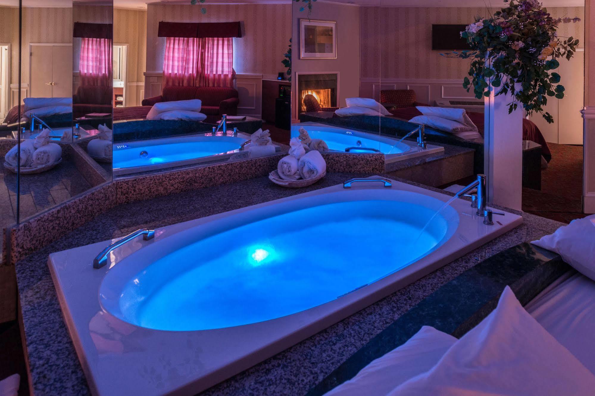 Of The Dove Romantic Luxury & Business 3* Bensalem